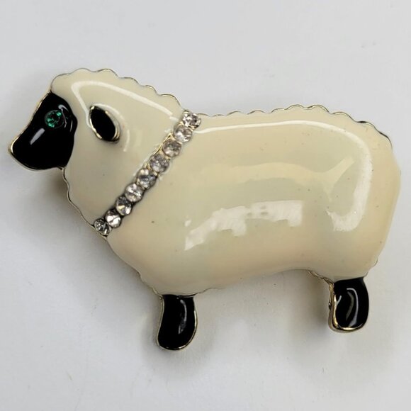 Enamel Adorable Sheep Brooch Pin - Picture 1 of 4